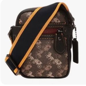 Coach Crossbody Dylan with horse and carriage print